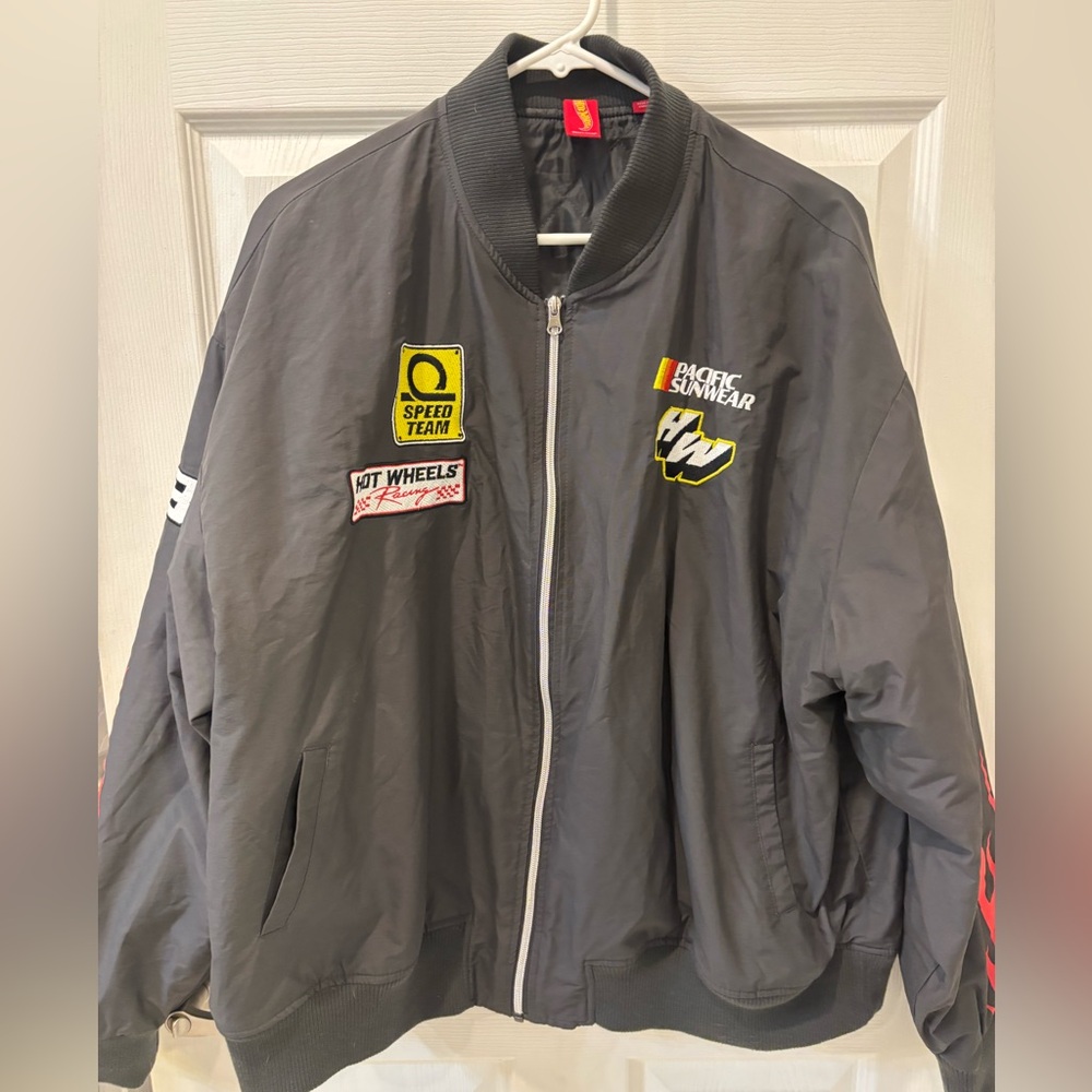 Hot Wheels Pacific Sun Racing Jacket‎